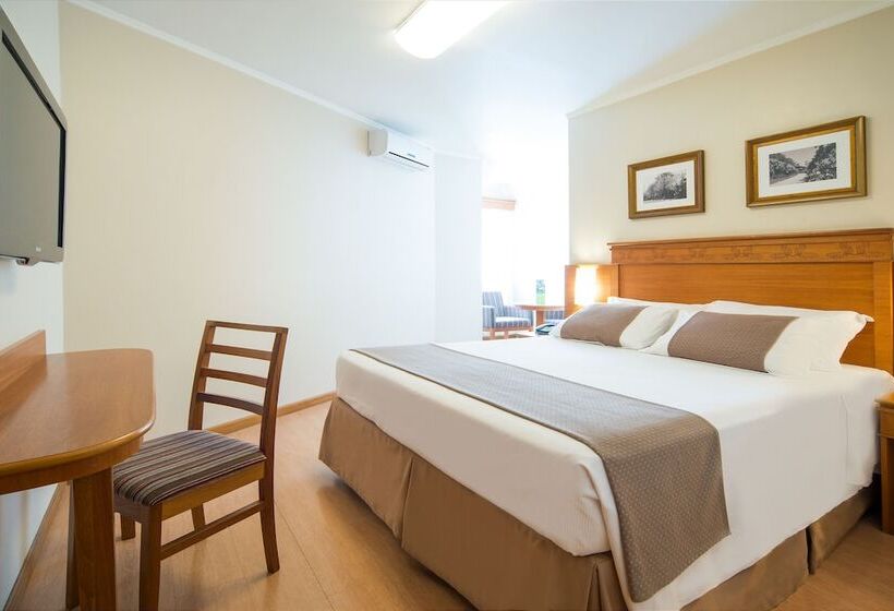 디럭스 룸, Laghetto Premio