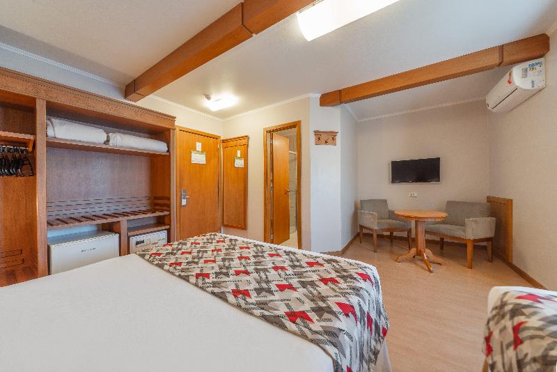 디럭스 트리플 룸, Laghetto Premio