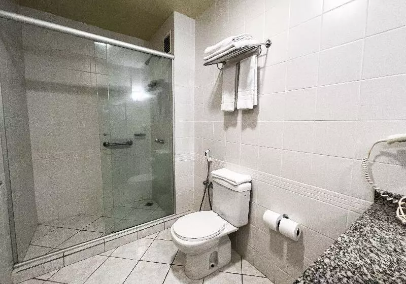 اتاق سوپریور خانوادگی, Master Curitiba Hotel   1,6 Km Do Estádio Couto Pereira   Show