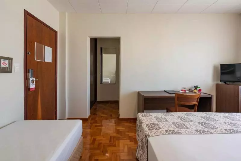 Deluxe Kolmen Hengen Huone, Monreale Express Ribeirao Preto