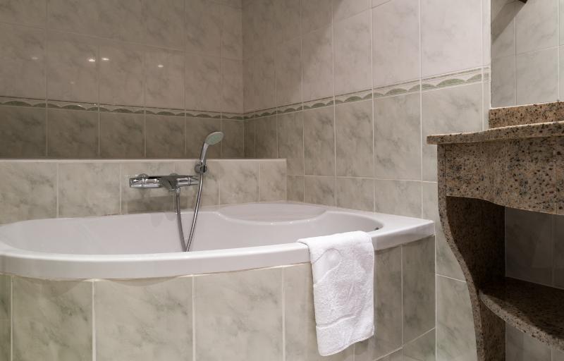 جناح جونيور, Monreale Express Ribeirao Preto