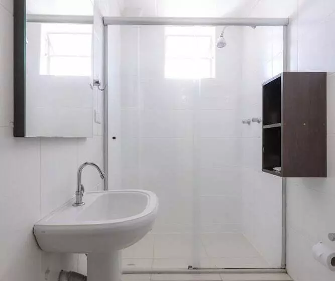 Standard Kolmen Hengen Huone, Monreale Express Ribeirao Preto
