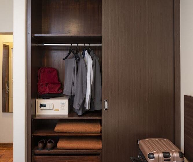 غرفة قياسية ثلاثية, Monreale Express Ribeirao Preto