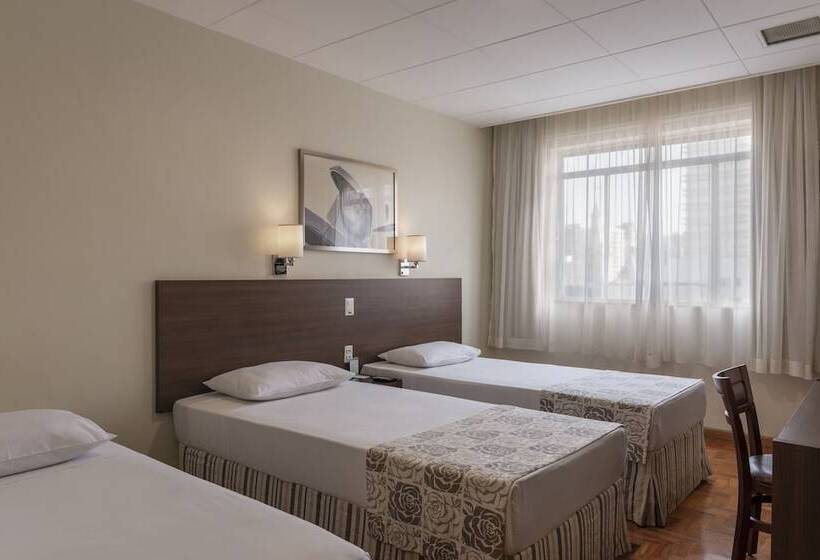 غرفة قياسية ثلاثية, Monreale Express Ribeirao Preto