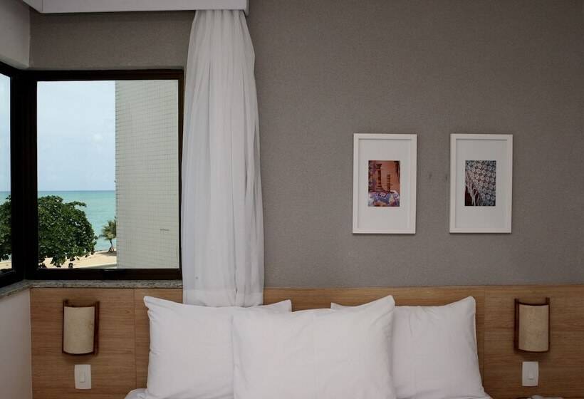 جناح مطلّ علي البحر, Porto Maceio