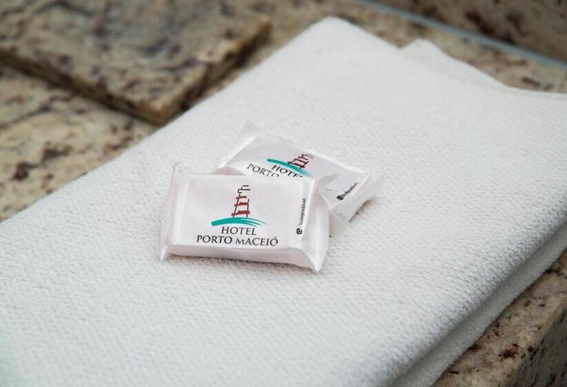 غرفة قياسية, Porto Maceio