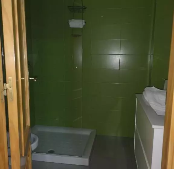 Standard Triple Room with Terrace, Ronsel