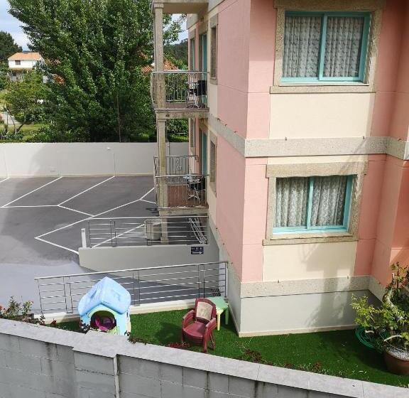 스탠다드 룸, Ronsel