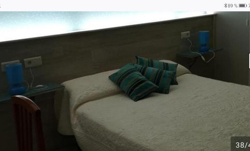 스탠다드 룸, Ronsel