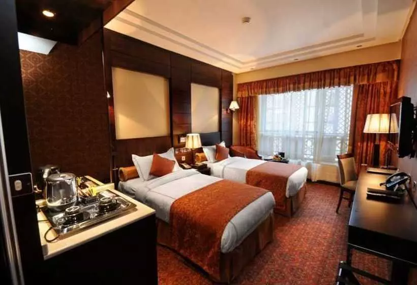 اتاق استاندارد سه نفره, Ruve Al Madinah