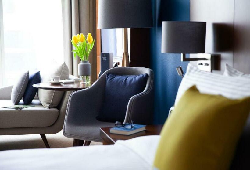 带大床的豪华间, Voco Dubai, An Ihg