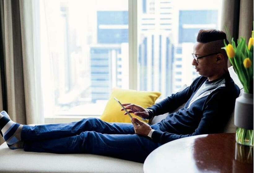 اتاق لوکس با تخت بزرگ, Voco Dubai, An Ihg