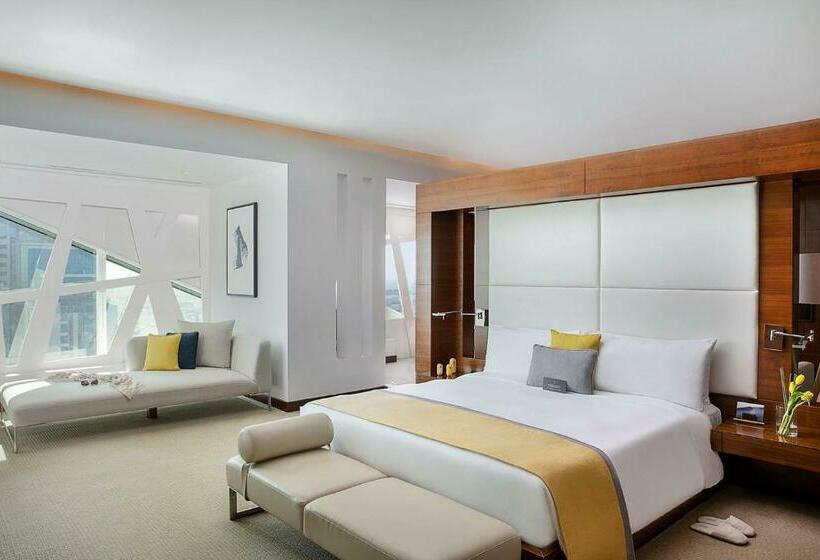 سوئیت با تخت بزرگ, Voco Dubai, An Ihg