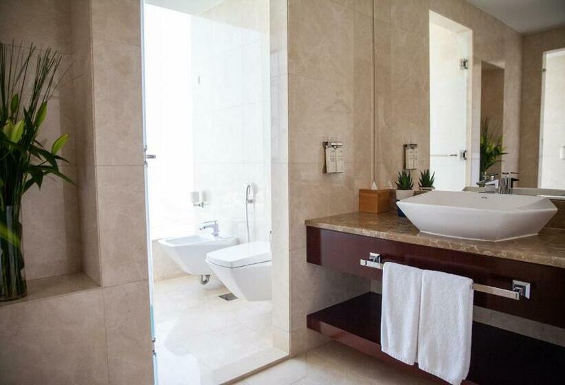 带大床的套房, Voco Dubai, An Ihg