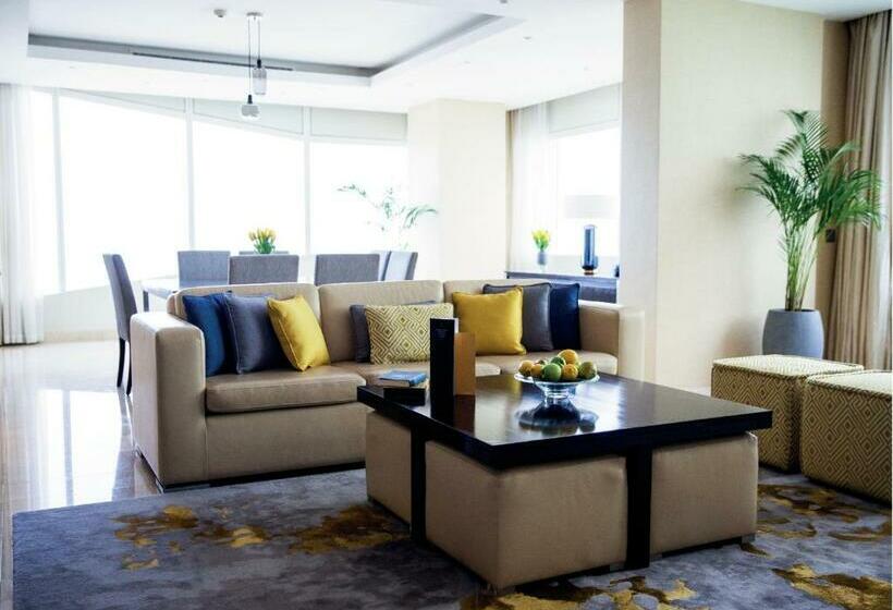 带大床的套房, Voco Dubai, An Ihg