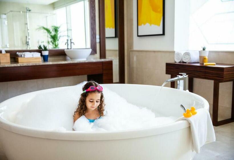 سوئیت رویال, Voco Dubai, An Ihg