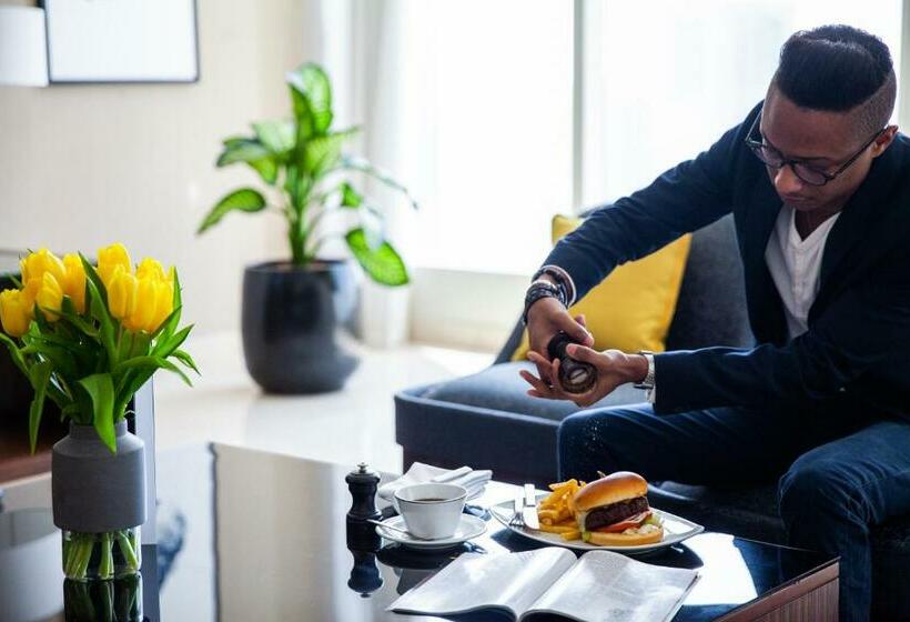 سوئیت رویال, Voco Dubai, An Ihg