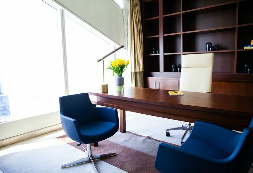 سوئیت رویال, Voco Dubai, An Ihg