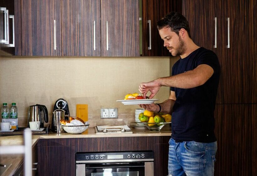 سوئیت رویال, Voco Dubai, An Ihg