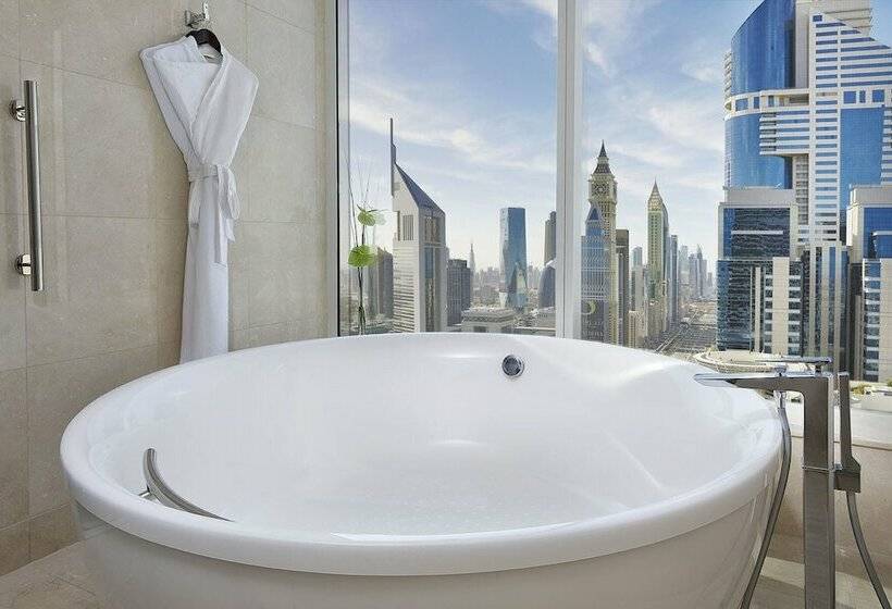 سوییت, Voco Dubai, An Ihg