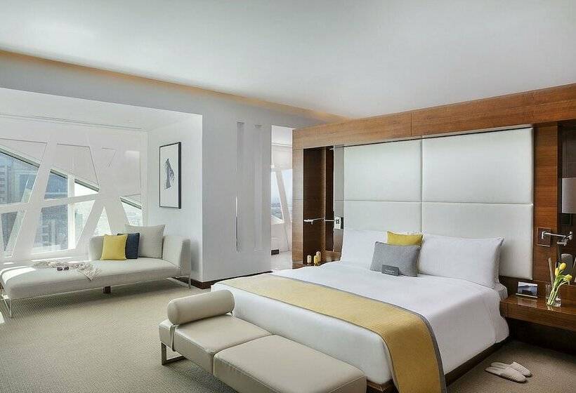 سوییت, Voco Dubai, An Ihg