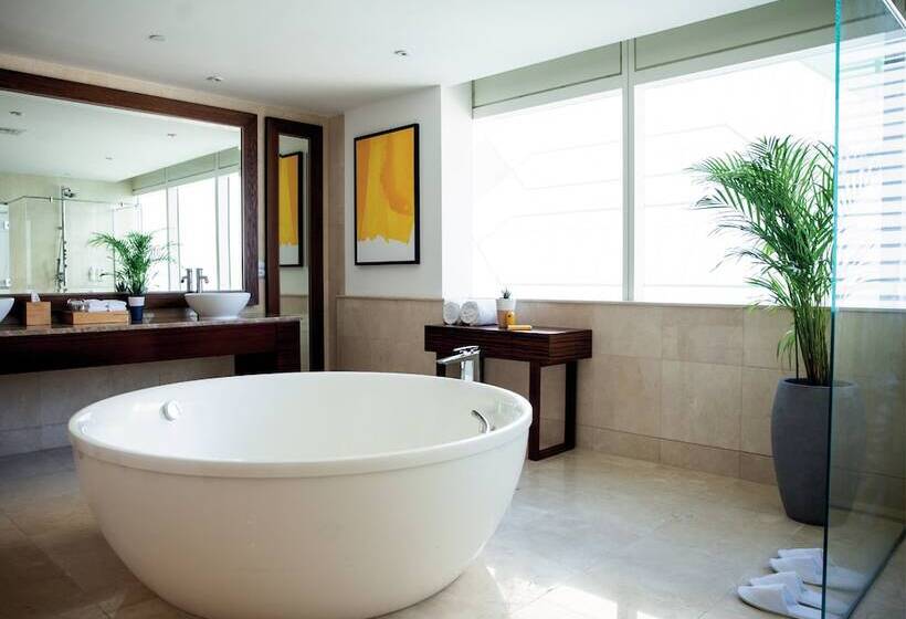 سوئیت رویال, Voco Dubai, An Ihg