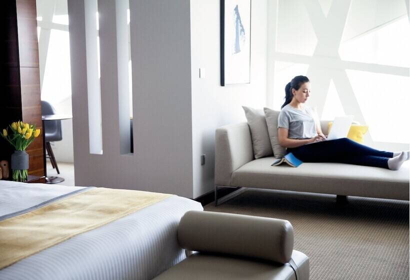 سوییت, Voco Dubai, An Ihg