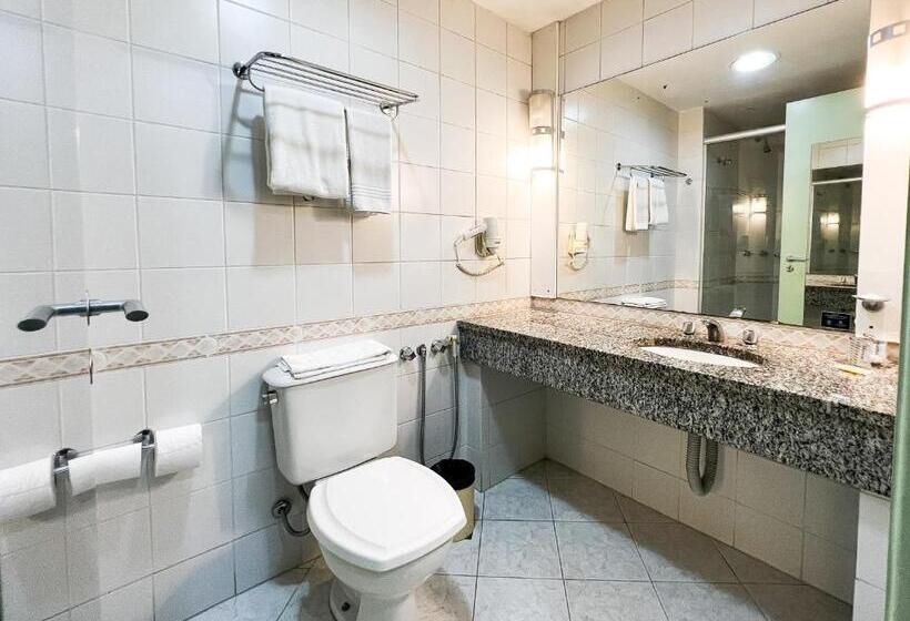 クラシックルーム, Master Curitiba Hotel   1,6 Km Do Estádio Couto Pereira   Show