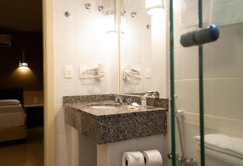 スーペリアールーム, Master Curitiba Hotel   1,6 Km Do Estádio Couto Pereira   Show