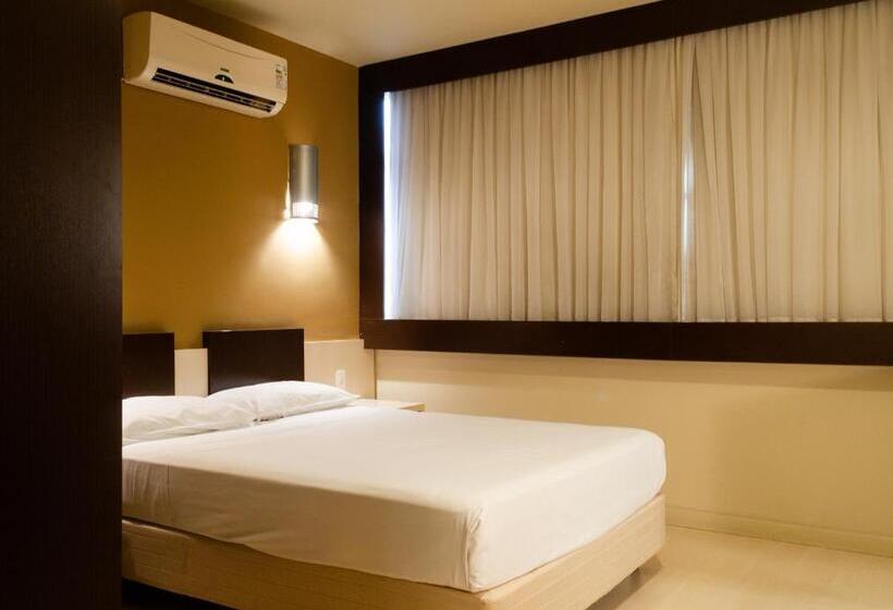 スーペリアールーム, Master Curitiba Hotel   1,6 Km Do Estádio Couto Pereira   Show