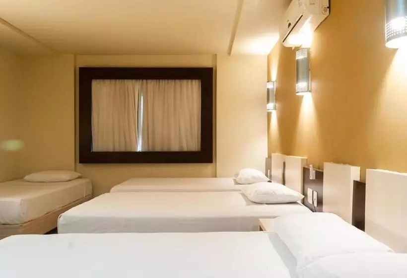 اتاق سوپریور خانوادگی, Master Curitiba Hotel   1,6 Km Do Estádio Couto Pereira   Show
