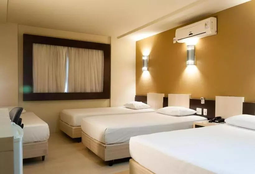 اتاق سوپریور خانوادگی, Master Curitiba Hotel   1,6 Km Do Estádio Couto Pereira   Show
