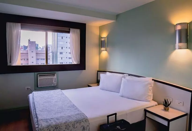 اتاق کلاسیک, Master Curitiba Hotel   1,6 Km Do Estádio Couto Pereira   Show