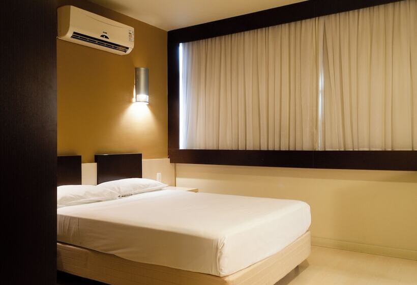 スーペリアールーム, Master Curitiba Hotel   1,6 Km Do Estádio Couto Pereira   Show