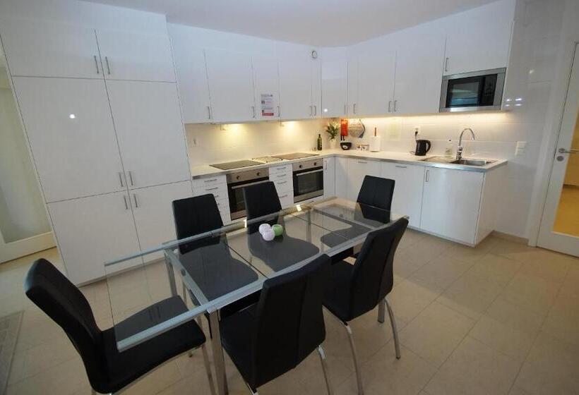 غرفة قياسية فردية حمام مشترك, Namsos Hybelhus