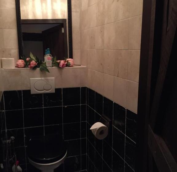 سوییت لوکس, Artagnan