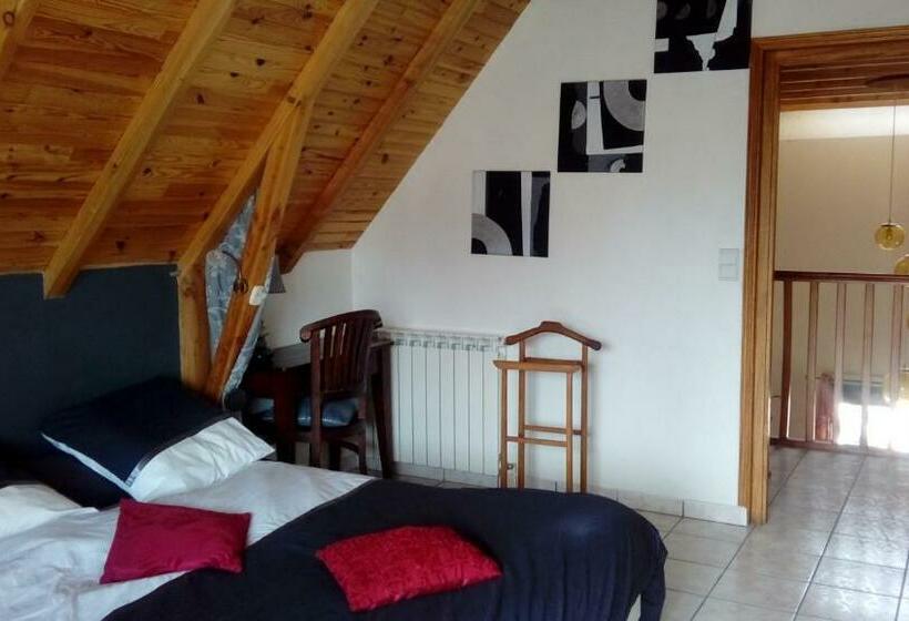 חדר סטנדרט נוף לגינה, Ferme Des Capellous