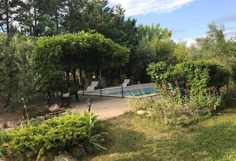 חדר סטנדרט נוף לגינה, Le Clos Des Olivettes