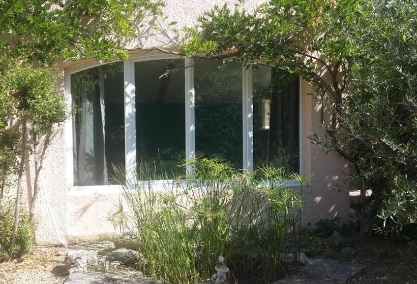 חדר סטנדרט נוף לגינה, Le Clos Des Olivettes