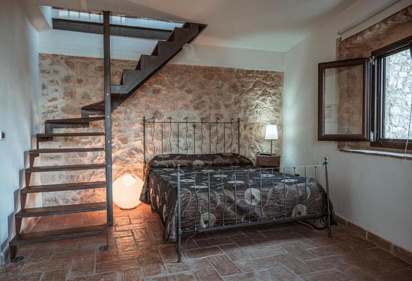 غرفة عائلية, Locanda Persei