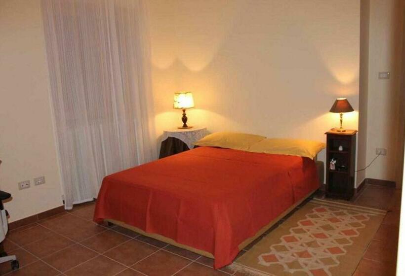 اتاق استاندارد, Le Anfore Di Arpi