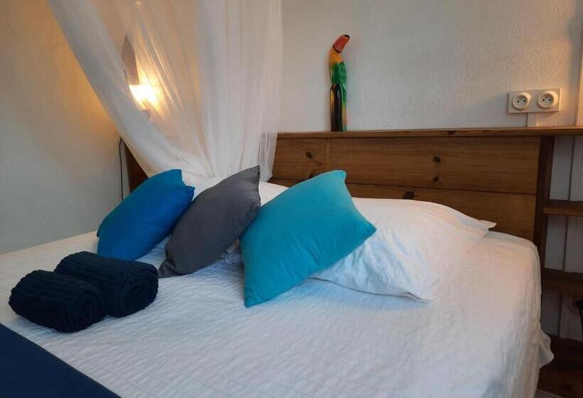 اتاق استاندارد چهار تخته, Villa Kannel