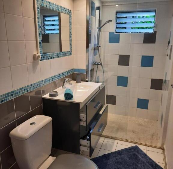 اتاق استاندارد چهار تخته, Villa Kannel