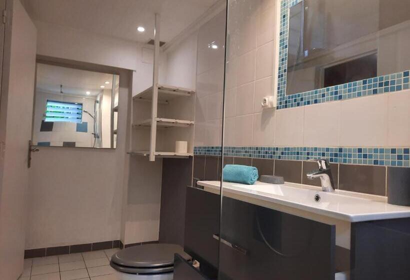 اتاق استاندارد چهار تخته, Villa Kannel