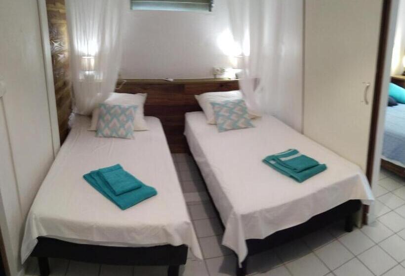 اتاق استاندارد چهار تخته, Villa Kannel