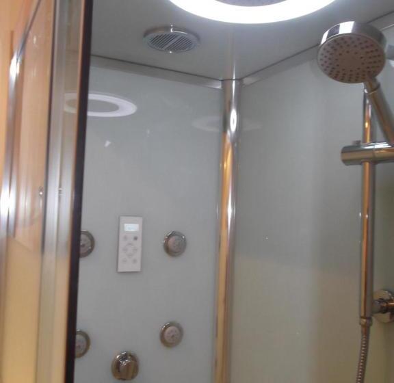 Люкс с Террасой, A&e.escornalbou