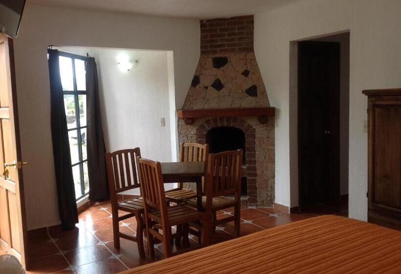 جناح جونيور, Finca Las Bovedas