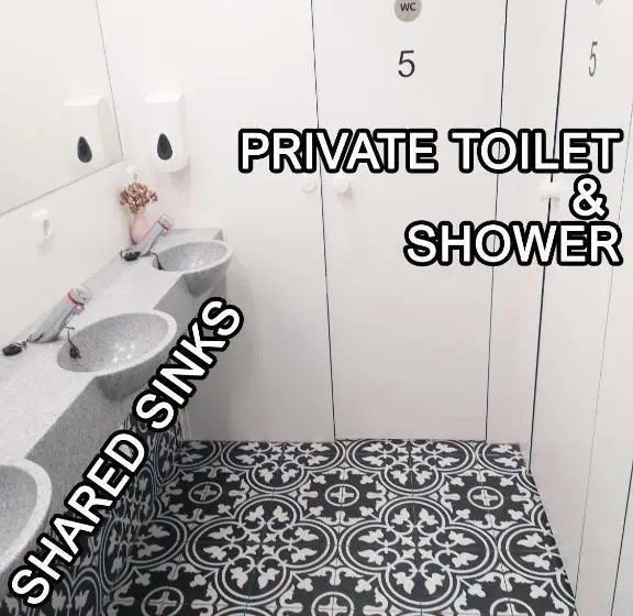 Standard room with outdoor bath, The Black Sheep Hostel