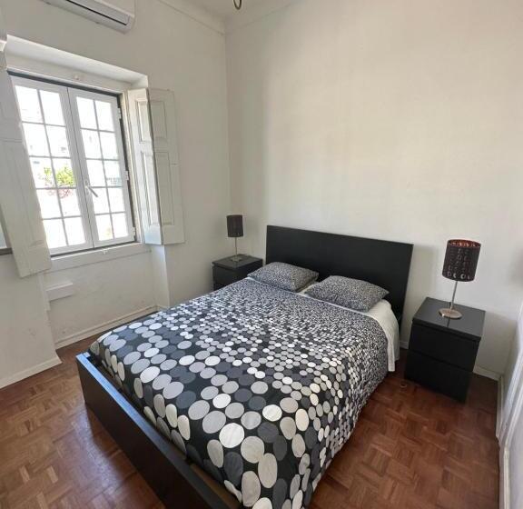 Quarto Estandar, Casa Branca