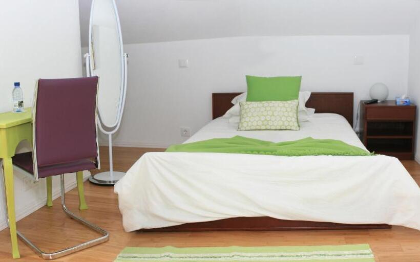 سوئیت 2 خوابه, B&b Villa Vale Flores